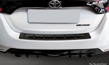 Чорна захисна накладка (ліства) Strong на задній бампер Toyota GR Yaris фото