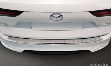 Защитная накладка на задний бампер Mazda CX-60 фото