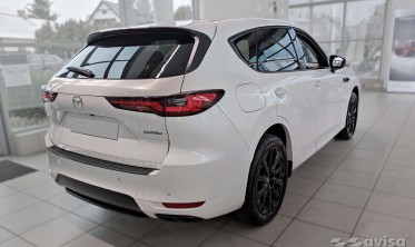 Черная листва для защиты заднего бампера Mazda CX-60 фото