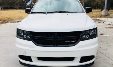 Черные тюнинг фары передние DODGE JOURNEY I 2008-2020 фото