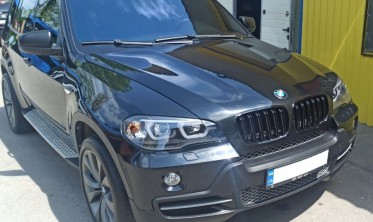 Тюнинговые фары передние BMW X5 E70 с 3D кольцами и ДХО фото