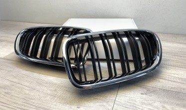 Решетка радиатора BMW F10 / F11 в стиле M5 хром рамка фото
