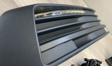 Решітки в бампер з функцією ДХО для VW T6 led DRL фото