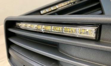 Решітки в бампер з функцією ДХО для VW T6 led DRL фото