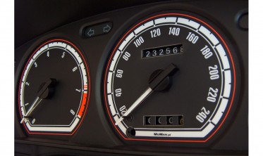 Плазменные накладки на панель приборов Ford Mondeo Mk1 / Mk2 вар. 1 фото