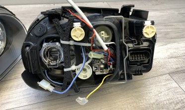 Фары передние тюнинговые VW Golf 4 Depo с кольцами фото