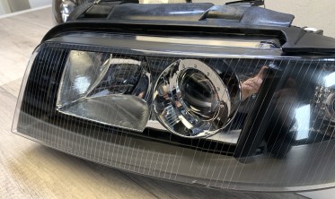Тюнинговые фары Audi A4 B5 рестайлинг, черные с линзами фото