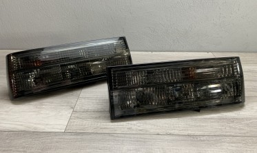 Тюнинговые задние фонари BMW E30 тонированные фото