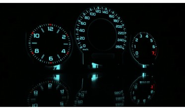 Тюнінгові накладки в приладку Mercedes CLK W209, E W211, CLS W219 вар. 3 фото
