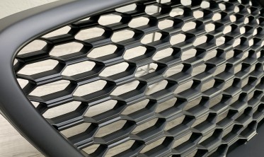 Решітка радіатора Seat Leon / Altea / Toledo honeycomb стиль фото