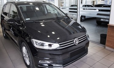 Защитная накладка на задний бампер VW Touran III  фото