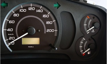 Тюнінг накладки на шкали приладів Mitsubishi Colt 1996-2003 вар. 1 фото