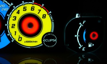 Накладки для тюнинга щитка приборов Mitsubishi Eclipse 3G вер. 1 фото