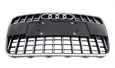 чорна з хромом решітка радіаторна для AUDI Q7 4L фото