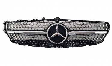 Тюнінгова решітка радіатора в Mercedes CLS-Class C218 (Diamond) фото