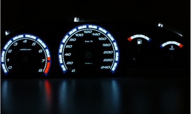 Тюнинг накладки на панель приборов Nissan Primera P11 рестайл фото