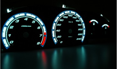 Тюнинг накладки на панель приборов Nissan Primera P11 рестайл фото