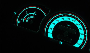 Тюнинг накладки на шкалы приборов без тахометра Opel Astra F фото