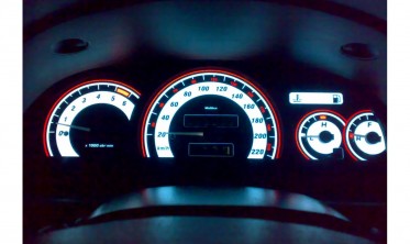 Светящиеся накладки на панель приборов Opel Astra F вар. 1 фото