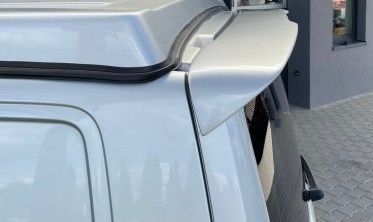 Спойлер задней двери VW T6 версия Sportline на ляду фото