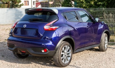 Спойлер кришки багажника Nissan Juke фото