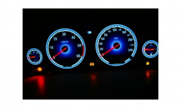 Светящиеся тюнинг накладки в щиток приборов Opel Vectra C фото