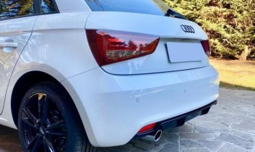 Дифузор задній Audi A1 під одну вихлопну трубу фото