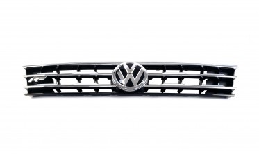 Решітка радіатору стиль R-Line для Volkswagen Tiguan II фото