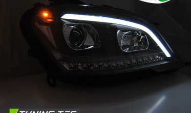 Фари передні Mercedes ML W164 рестайл з динамічними LED поворотами фото