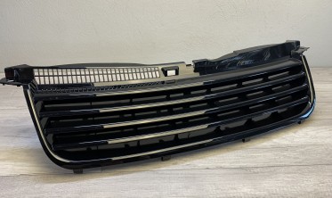 Тюнинговая решетка VW Passat B5 (3BG) FL черная глянцевая фото