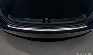 Защитная накладка на задний бампер Tesla Model Y фото