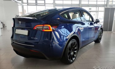 Защитная накладка на задний бампер Tesla Model Y фото