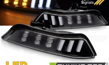 Чорні led повороти з габаритами в передній бампер Ford Mustang фото