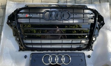 чорна решітка радіатора AUDI A3 8V 2013-2016 S-line стиль фото