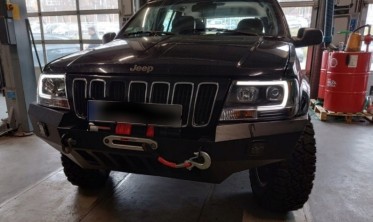 Передні фари Jeep Grand Cherokee WJ чорні, led габарити фото