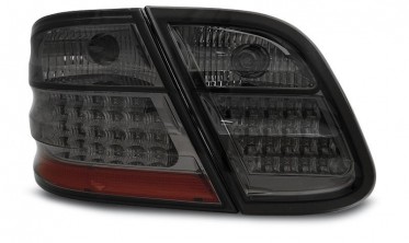 Темні ліхтарі задні діодні MERCEDES CLK W208 фото