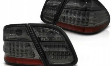 Темні ліхтарі задні діодні MERCEDES CLK W208 фото