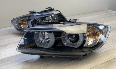 Фары передние BMW E90 / E91 черные с U-LED ангельскими глазками фото