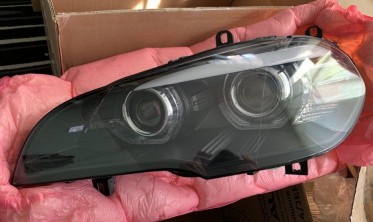 Світлодіодні передні фари BMW X5 E70 з 3D кільцями (Xenon OEM) фото