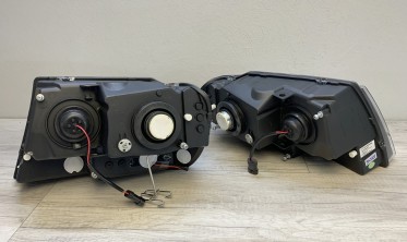Передні фари Jeep Grand Cherokee WJ чорні, led габарити фото