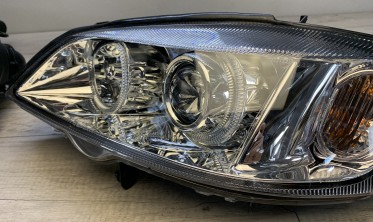 Тюнінгові фари передні Opel Astra G з габаритами-кільцями фото