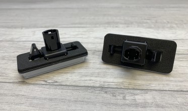 LED подсветка номера Toyota Land Cruiser 100 / 120 / 200 / Lexus LX фото