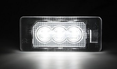 LED подсветка номера BMW E88 / E82 / E90 / F30 / F32 / F34 / E39 / E60 / F10 / X3 / X5 / X6 фото