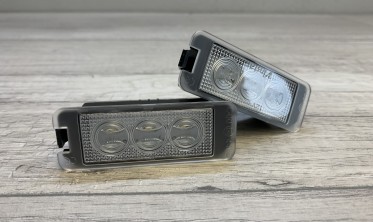 LED подсветка номера VW Golf 4,5,6,7 / Passat B6, CC / Beatle / EOS / Lupo / Polo / Scirocco / Phaeton фото