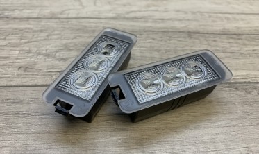 LED підсвітка номера VW Golf 4,5,6,7 / Passat B6, CC / Beatle / EOS / Lupo / Polo / Scirocco / Phaeton фото