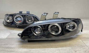 Тюнінгові передні фари Honda Civic седан, чорні Angel eyes фото