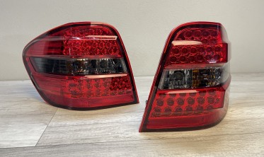 Светодиодные фонари задние Mercedes ML W164 дорестайл фото