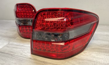 Светодиодные фонари задние Mercedes ML W164 дорестайл фото
