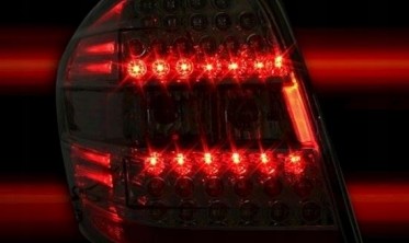 Светодиодные фонари задние Mercedes ML W164 дорестайл фото