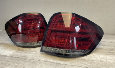 Тюнінгові задні стопи Mercedes ML W164 (05-08) Led bar фото